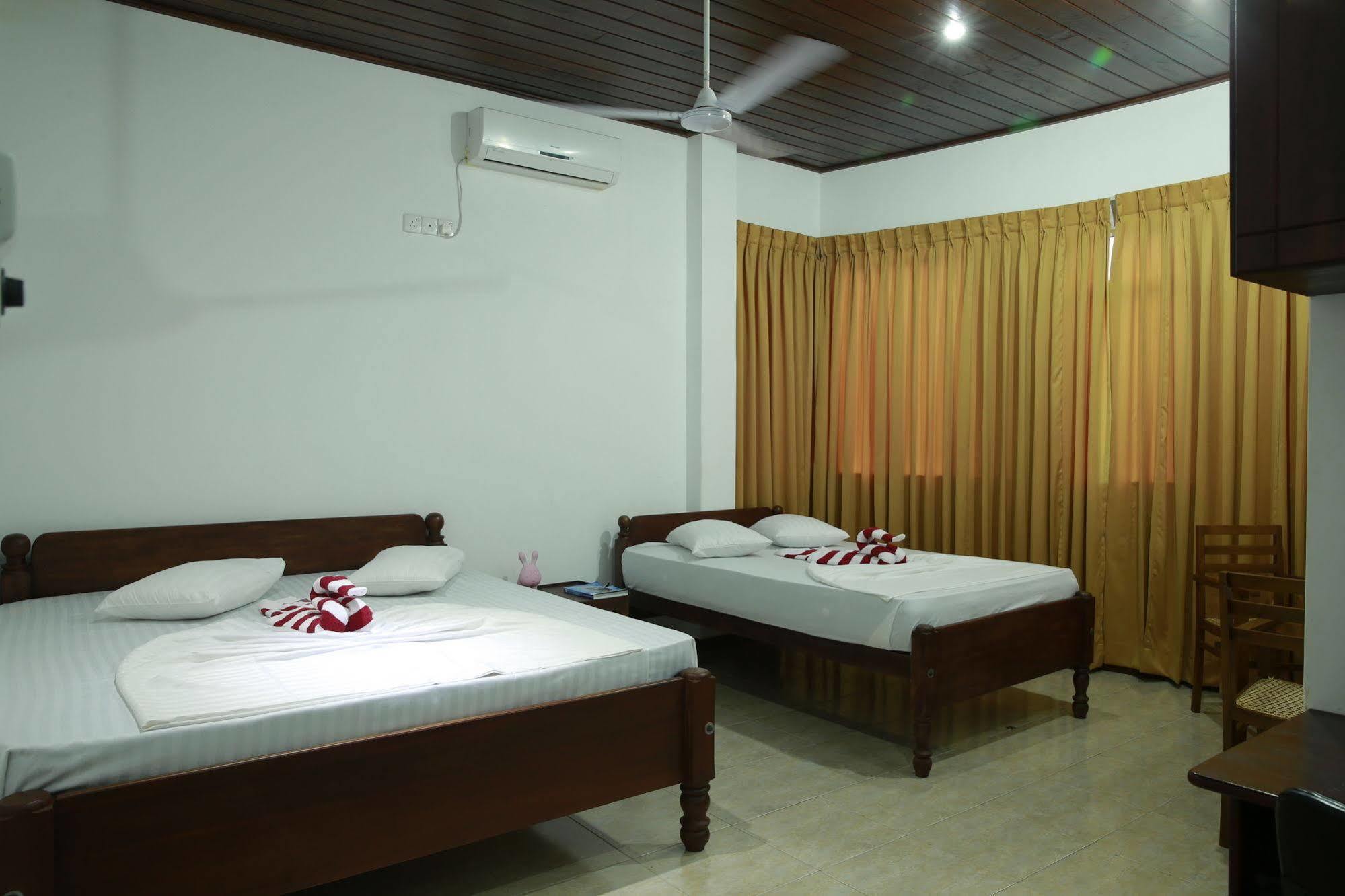 Hotel Aradhana Galle Eksteriør bilde